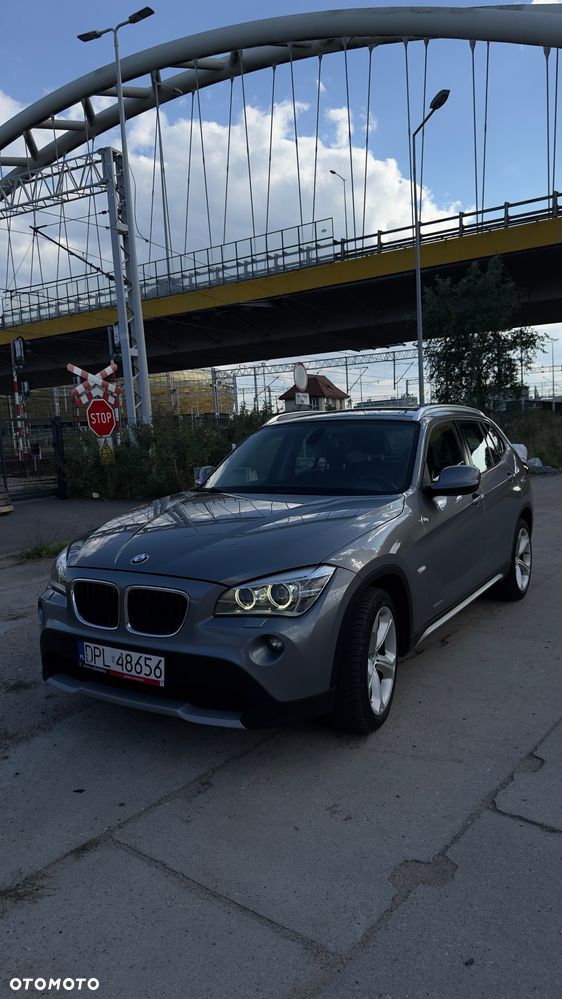 BMW X1 xDrive20d - 12