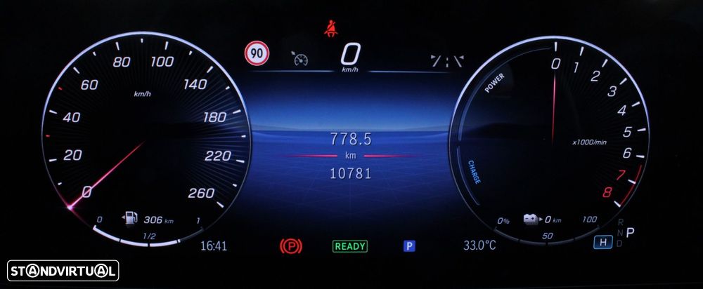 Mercedes-Benz GLA 250 e AMG Line - 12