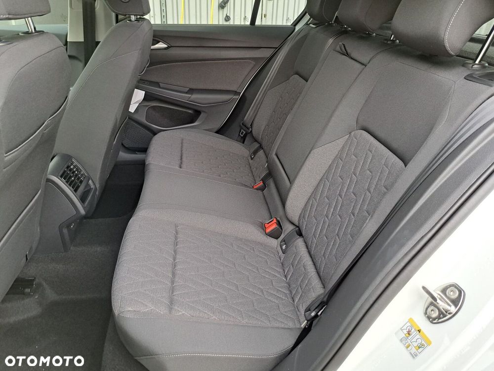 Volkswagen Golf - 20