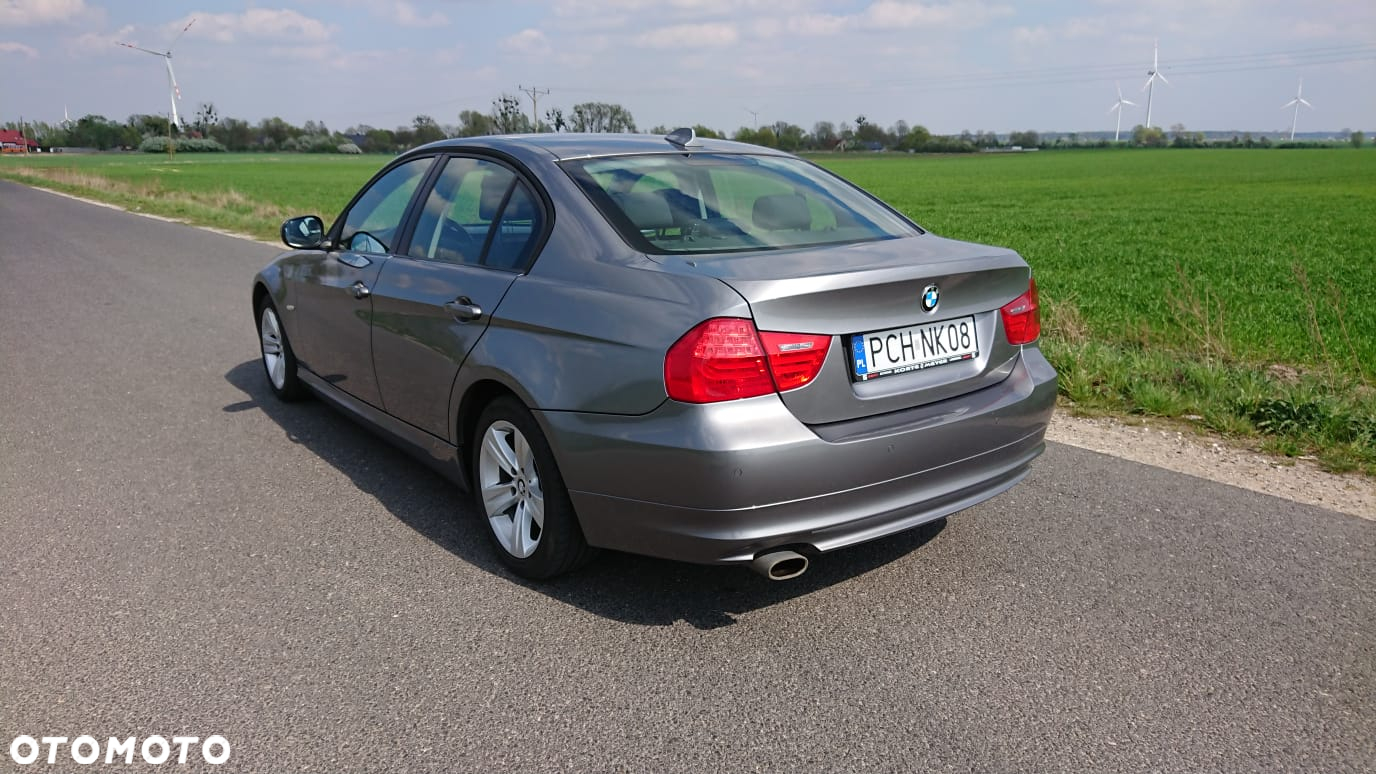 BMW Seria 3 320d - 3