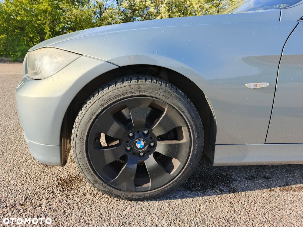 BMW Seria 3 325xi - 8