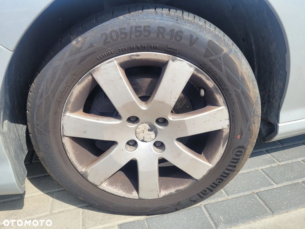Peugeot 308 1.6 HDi Premium - 12