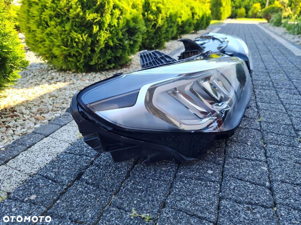 BMW 2 U06 Active Tourer Lampy przód Full Led Base Led 5A42243 5A42244 Okazja - 6