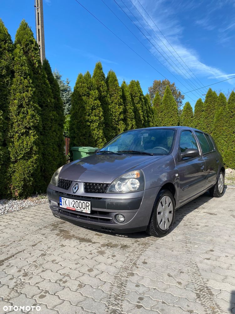 Renault Clio 2003 photo 2