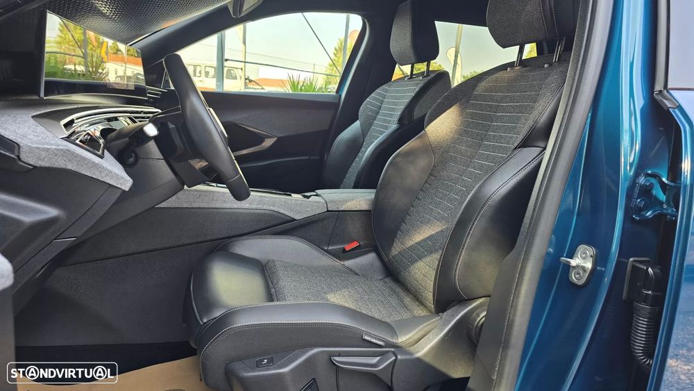 Peugeot 5008 1.2 Hybrid Allure e-DCS6 - 15