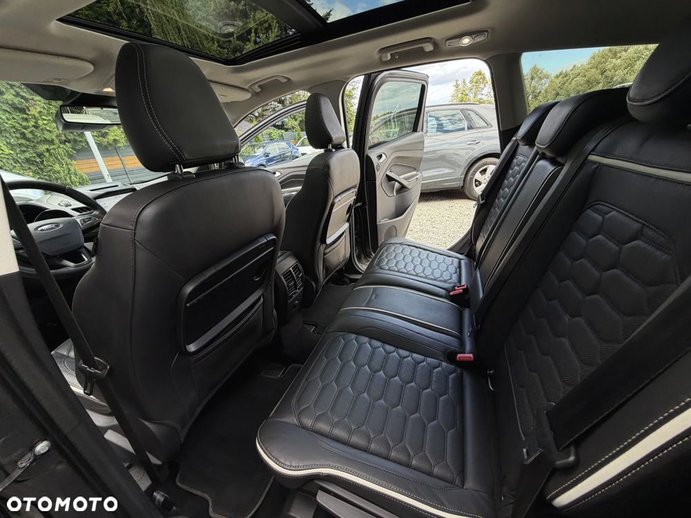 Ford Kuga 2.0 TDCi 4x4 Vignale - 19
