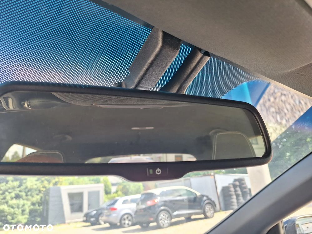 Hyundai i30 blue Kombi 1.6 GDi Passion - 36