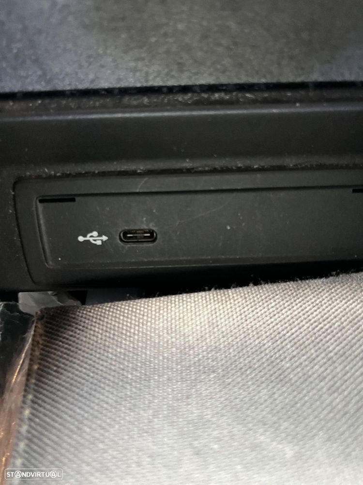 Mercedes-Benz A 200 AMG Line Aut. - 24