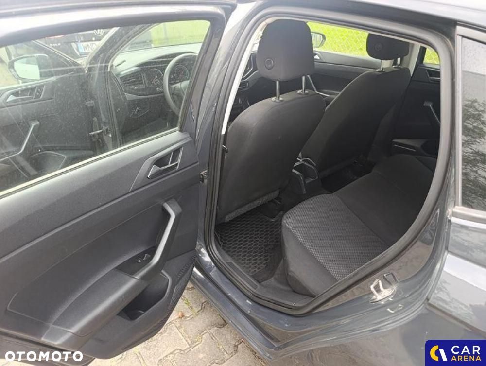 Volkswagen Polo - 12