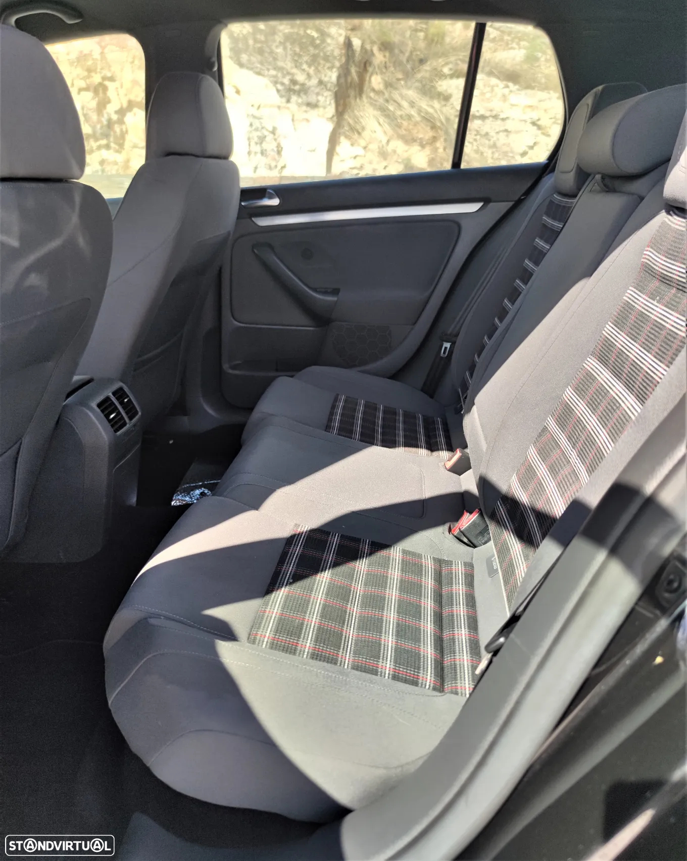 VW Golf 2.0 GTi DSG EC - 8