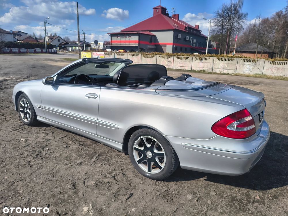 Mercedes-Benz CLK - 6