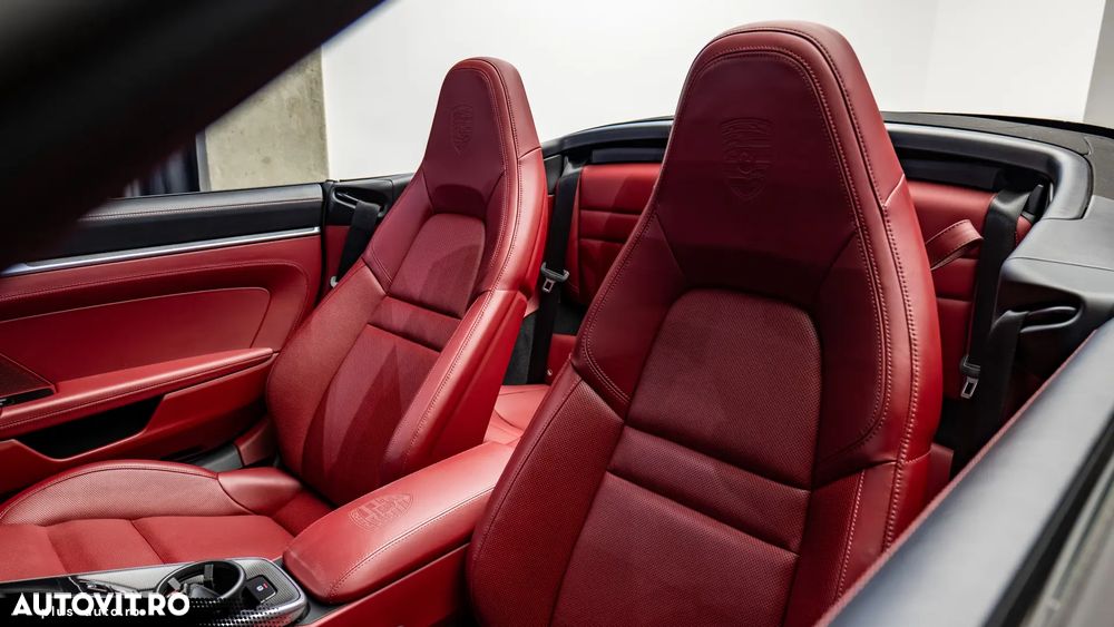 Porsche 911 4S - 22