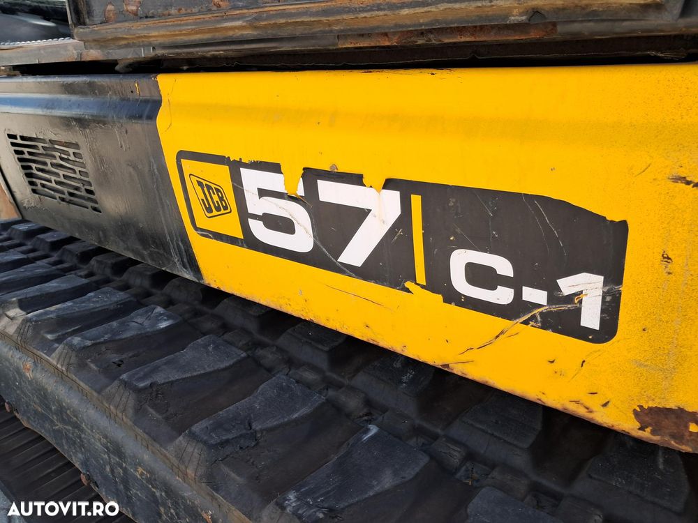 JCB 57 C-1 MINIEXCAVATOR SENILE CAUCIUC CUPA ULTIMAX SI PICON TECNA - 4