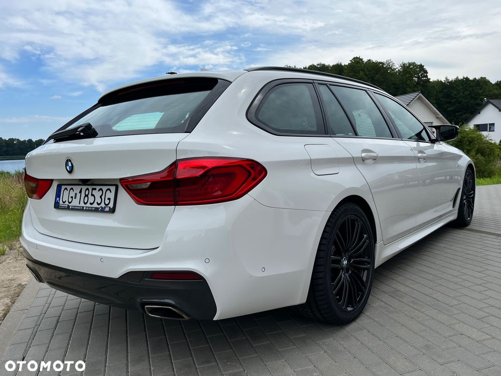 BMW Seria 5 525d M Sport sport - 4