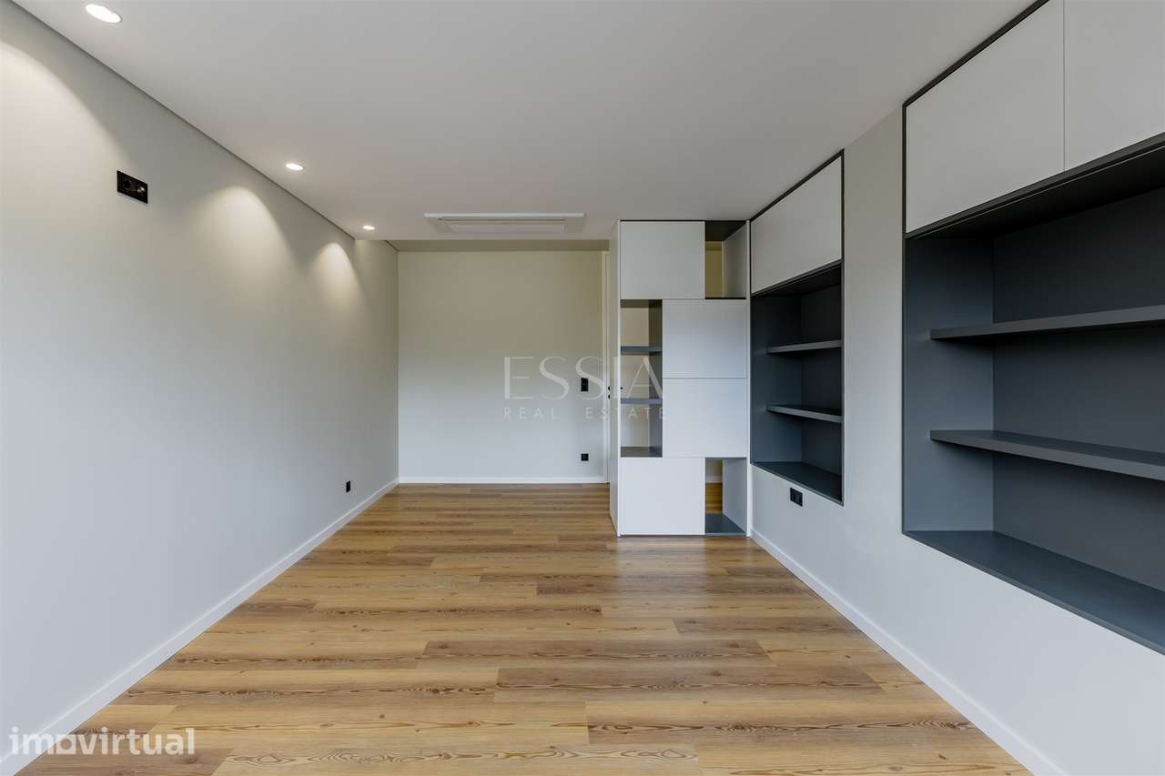 T3 Vista Rio e Garagem Júlio Dinis | T3 Galiza Palácio Porto Exclusivo - Grande imagem: 3/23