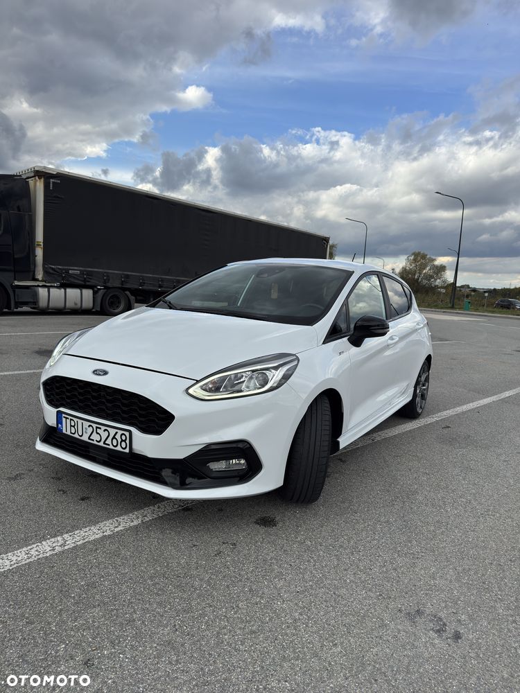 Ford Fiesta - 6