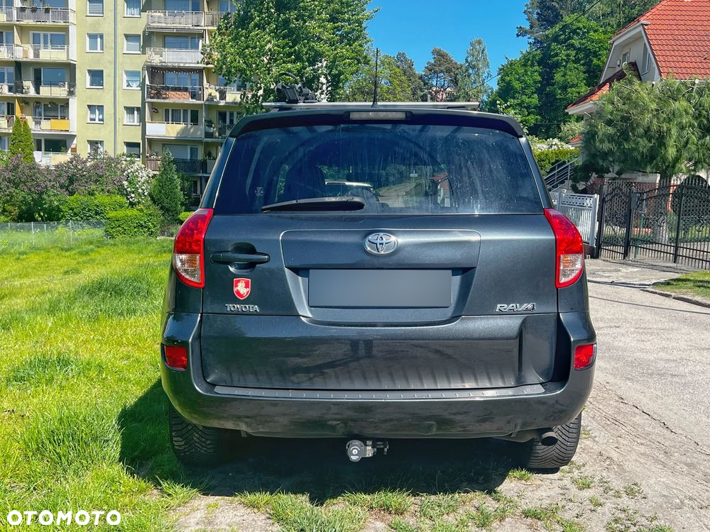 Toyota RAV4 2.0 VVT-i Luna - 11