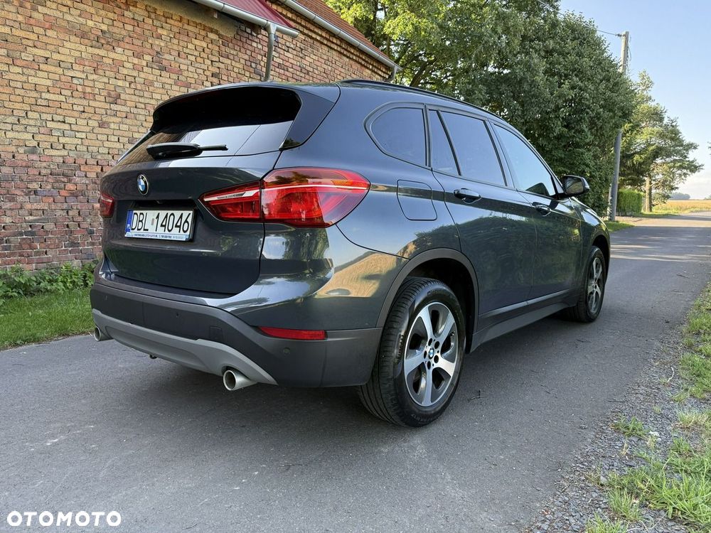 BMW X1 sDrive18d - 5