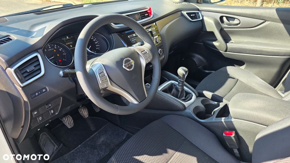 Nissan Qashqai - 24