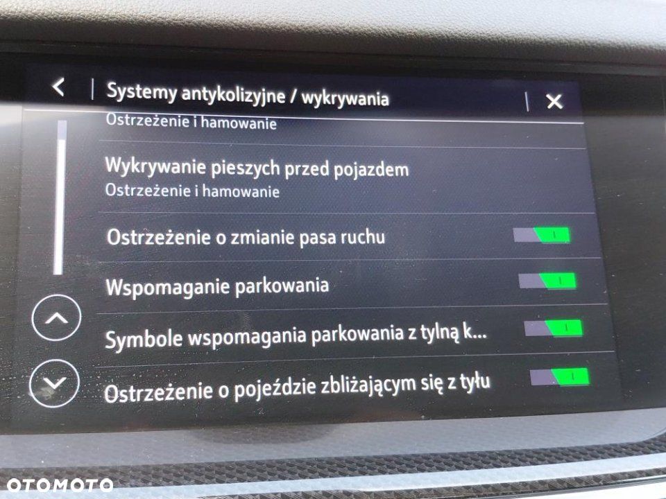 Opel Insignia - 21