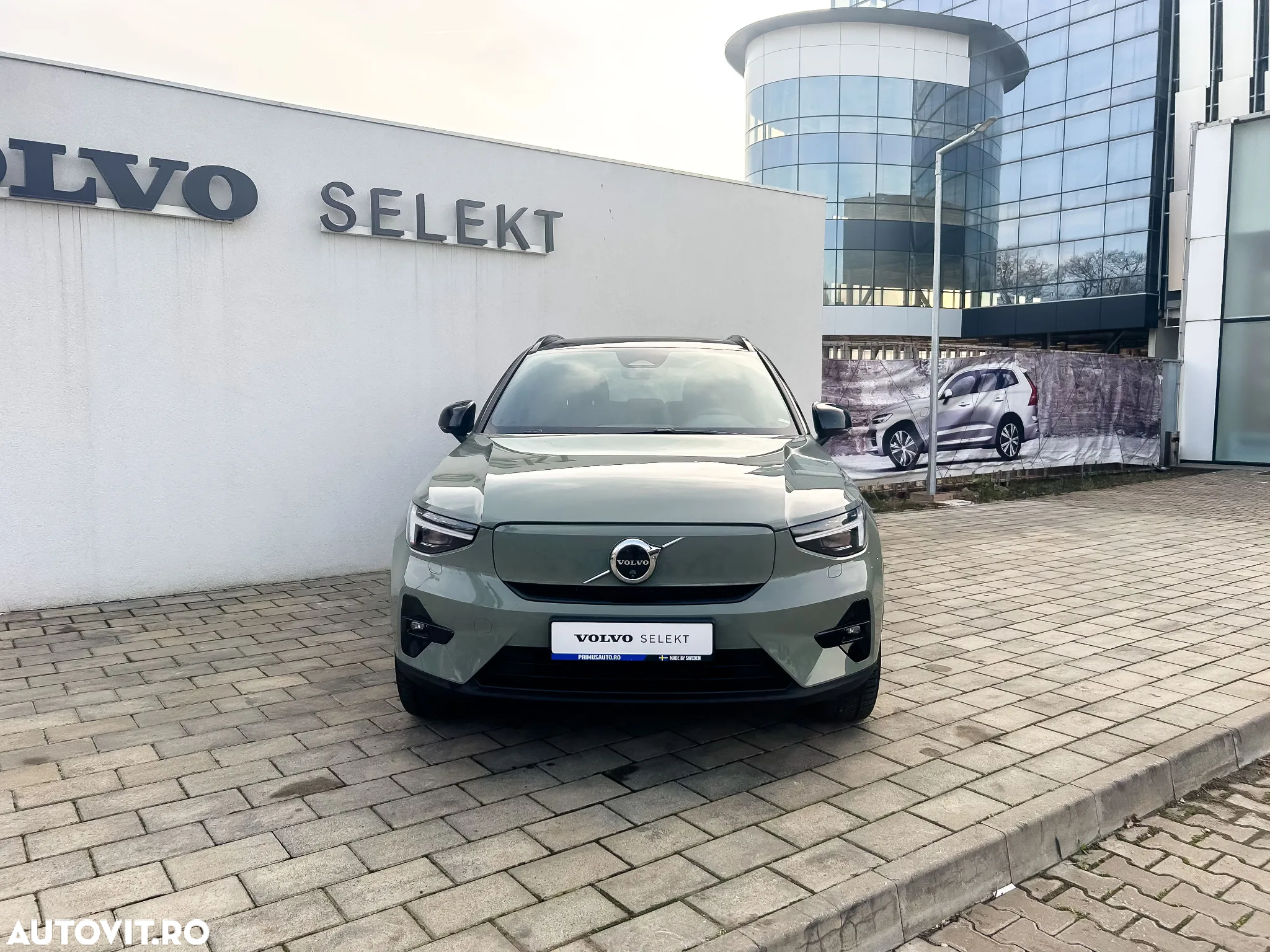 Volvo XC 40 Recharge Twin Motor AWD Ultimate - 2