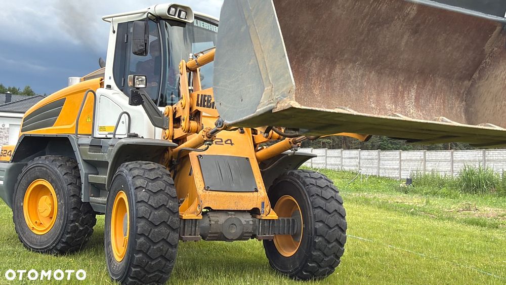 Liebherr Ładowarka Liebherr L524 KLIMA łyżka2,5m3+widły bezAdblue i Dpf szybkozłącze hydr. Cat Caterpillar 924K  924H  930K Volvo L60H / L70H Komatsu WA200-8 WA270-8JCB 426 427 - 2