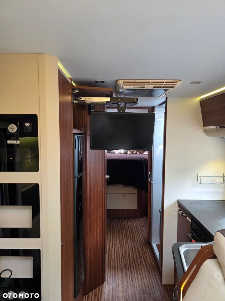 Adria Sonic Supreme 810 I SC - 17