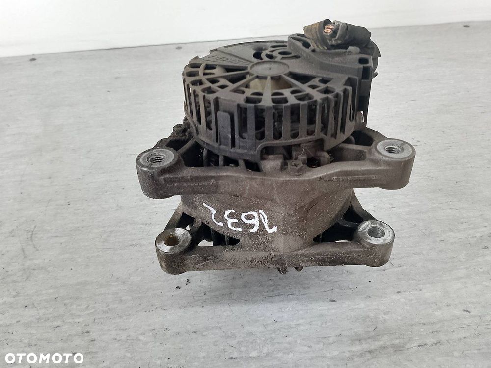 ALTERNATOR PEUGEOT 206 9641398680  6332174 1.4 i 8V - 4