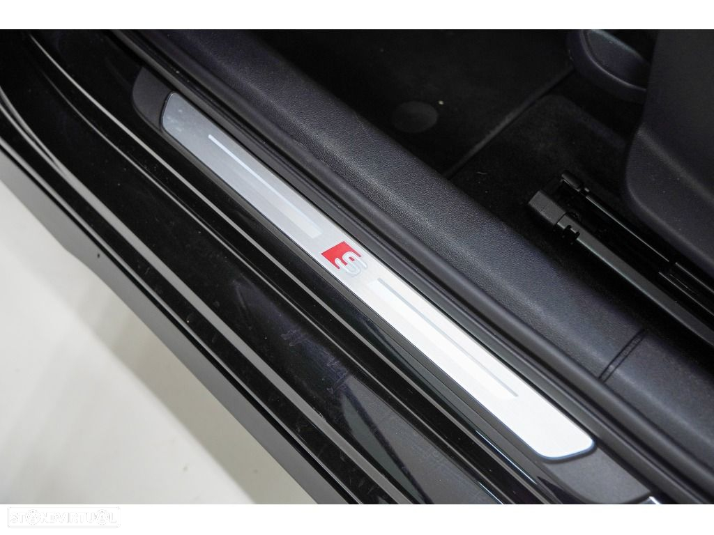 Audi A3 Sportback 45 TFSIe S line - 8