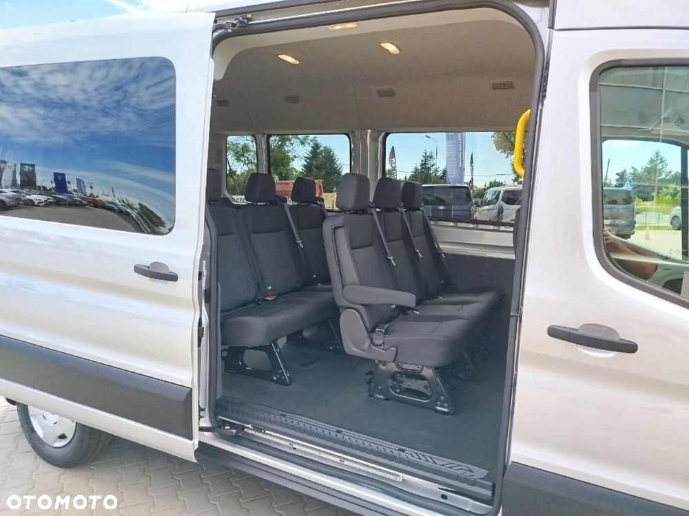 Ford Transit - 17