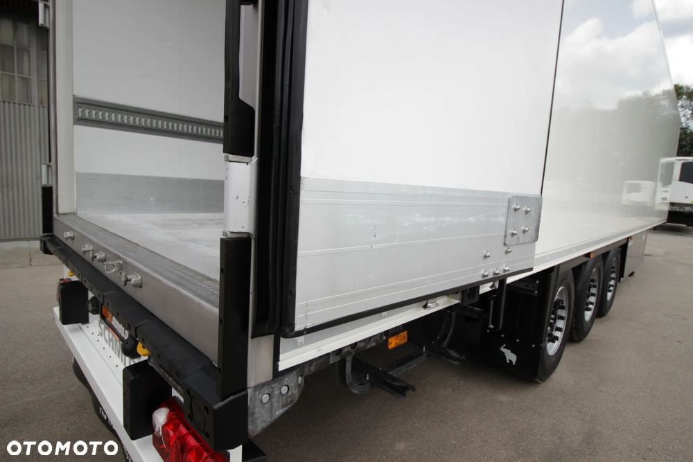 Schmitz Cargobull FP 60 V7 Thermo King SLXi 300 / JAK NOWA / ŚCIANA 7 CM / - 26