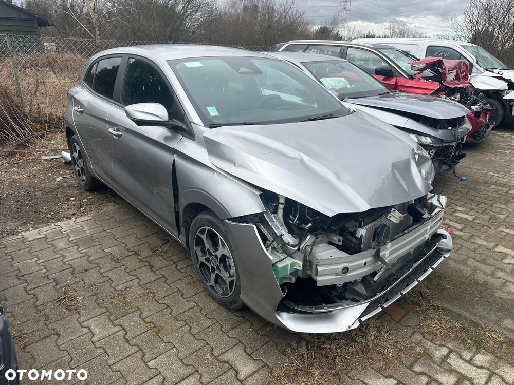 MG MG3 1.5 HEV+ Exclusive - 1