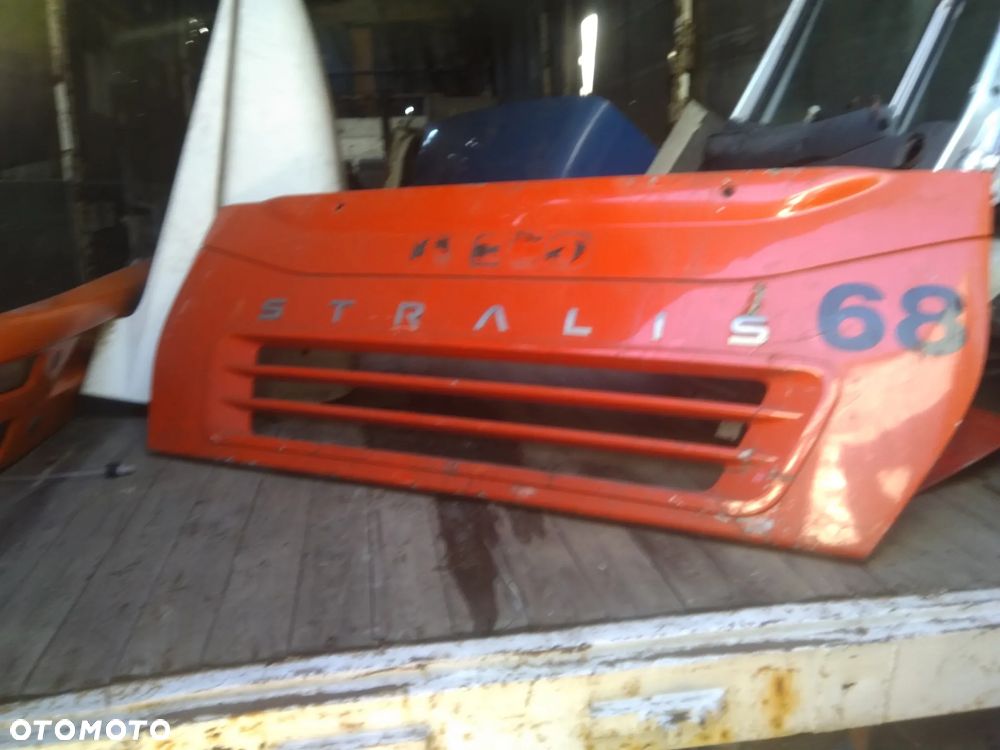 Iveco Stralis maska atrapa