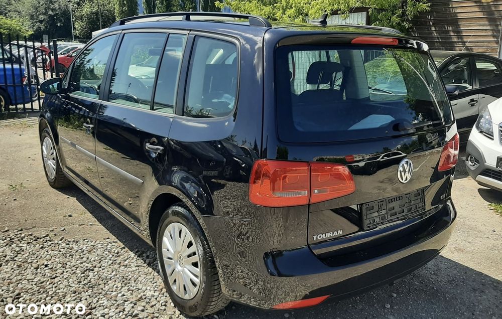 Volkswagen Touran 1.4 TSI Comfortline - 3