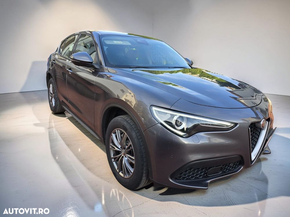 Alfa Romeo Stelvio - 3