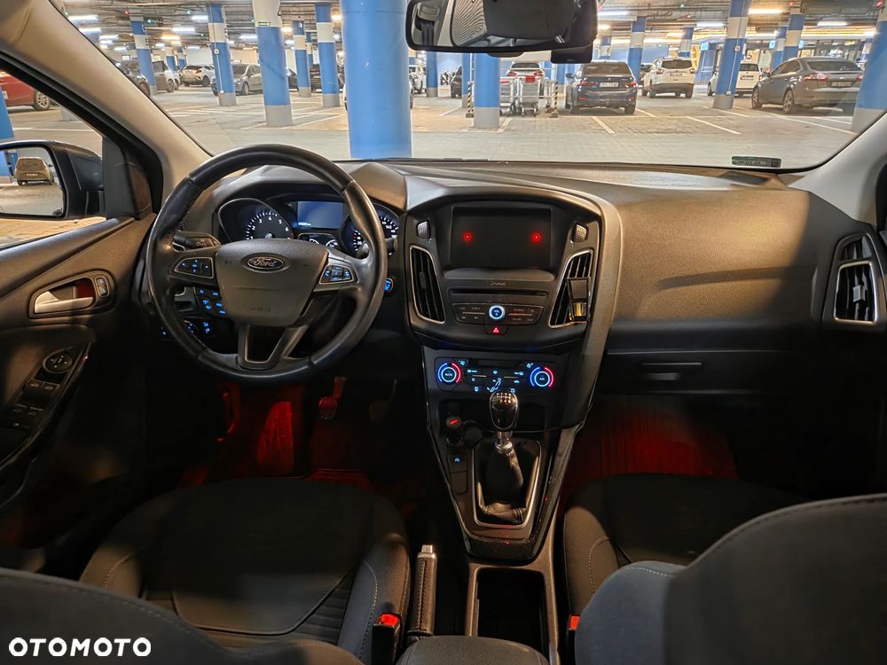 Ford Focus 1.5 EcoBoost Start-Stopp-System Titanium - 6