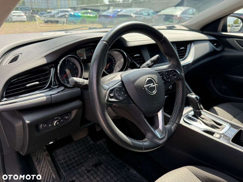 Opel Insignia 1.5 T Enjoy S&S - 14