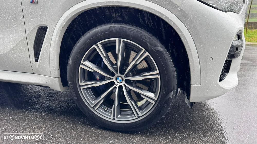 BMW X5 45 e xDrive Pack M - 12