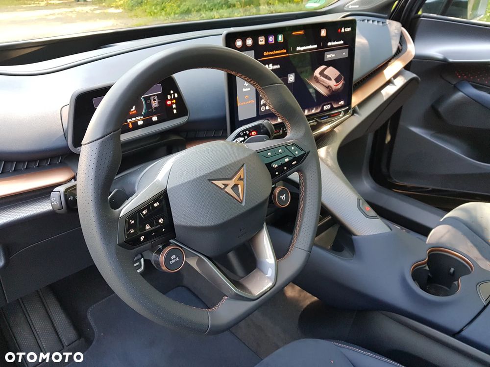 Cupra Tavascan 82kWh 4Drive VZ - 29