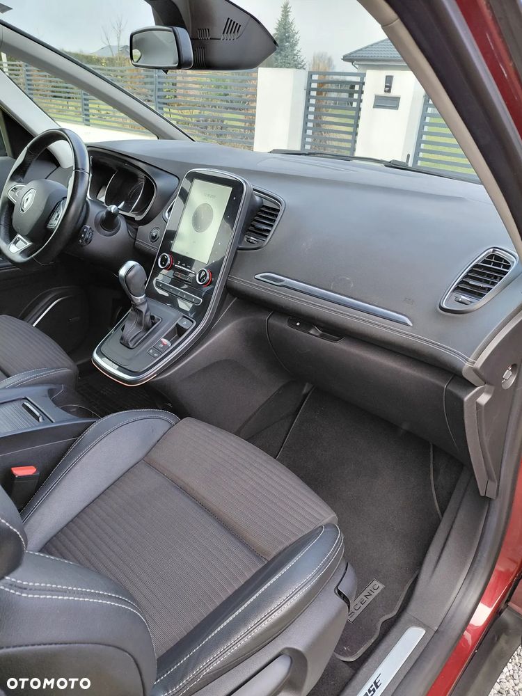 Renault Scenic TCe 140 GPF EDC INTENS - 11