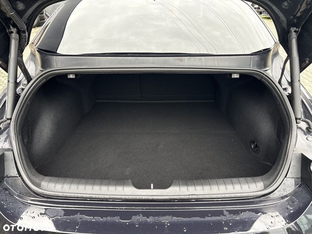 Hyundai IONIQ 6 77kWh Black Edition - 18