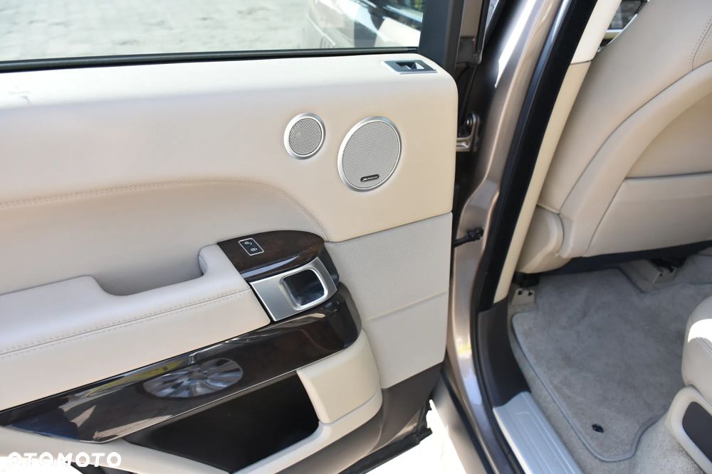 Land Rover Range Rover 3.0TD V6 Vogue - 13