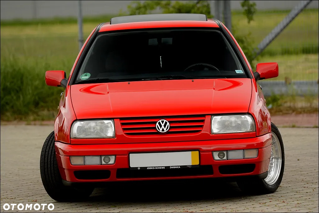 Volkswagen Vento - 6