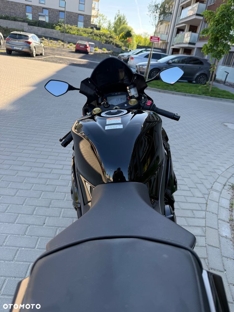 Suzuki GSX-R - 8
