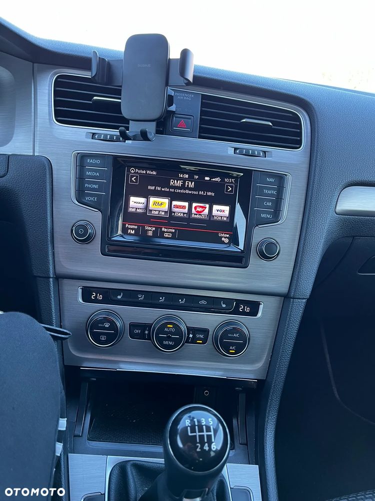 Volkswagen Golf 2.0 TDI BMT Comfortline EU6 - 20