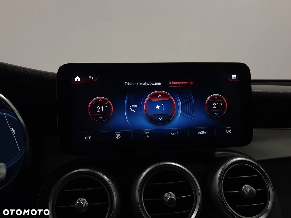 Mercedes-Benz GLC 300 de 4Matic 9G-TRONIC AMG Line Plus - 18