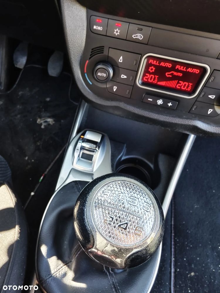 Alfa Romeo Mito TB 1.4 16V - 28