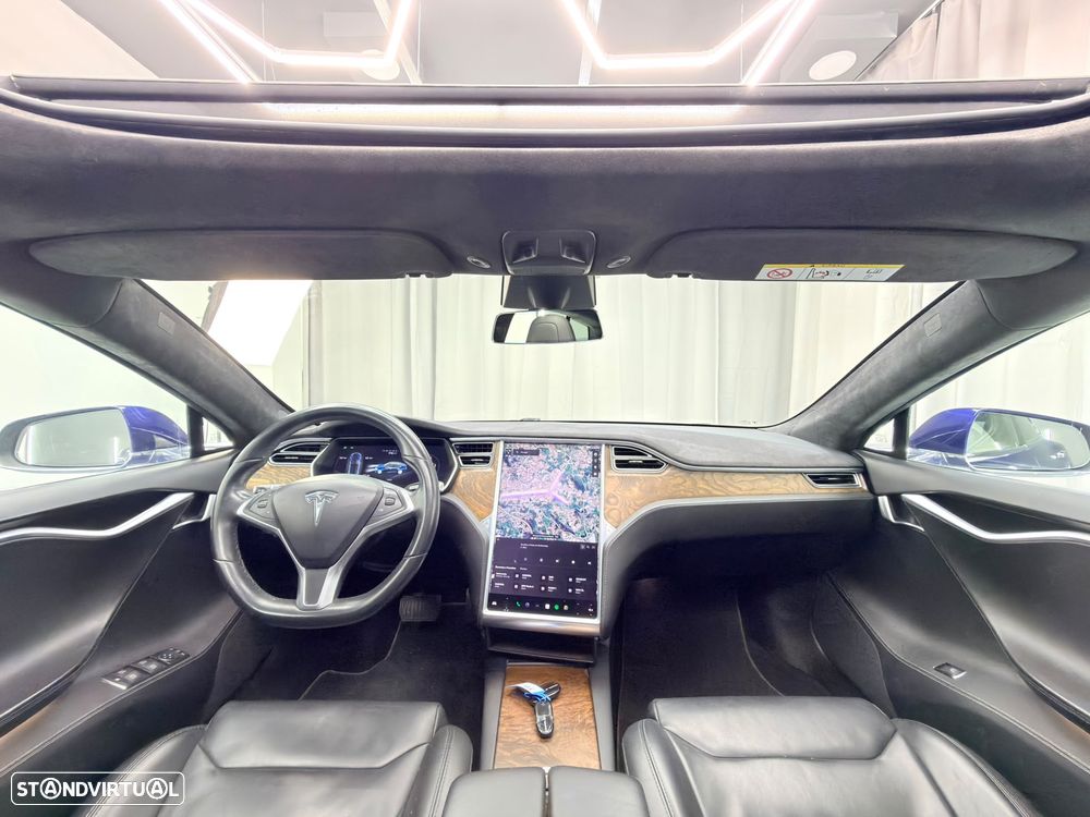 Tesla Model S 75D AWD - 11