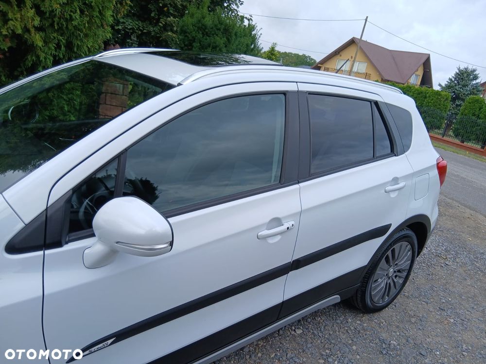 Suzuki S-Cross - 16