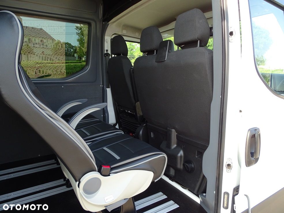 Iveco Daily 35S18 3.0 180 L4H2 Brygadówka DOKA 9 Osób Polski Salon! UNIKAT!! JAK NOWY!! - 26